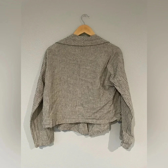 Max Studio Linen & Cotton cardigan Shirt Cover with single button - Picture 3 of 4